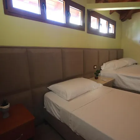 Hotel apartamentowy Bajrami 3*