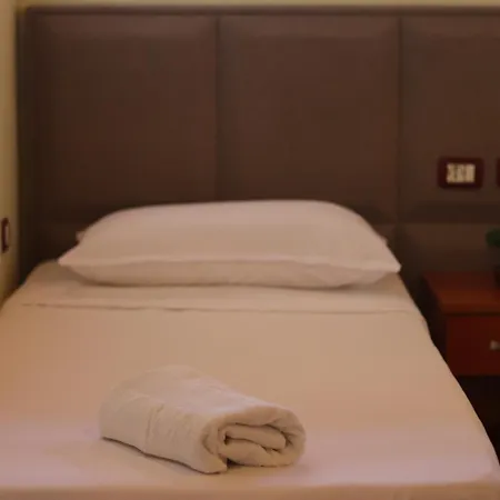 Bajrami Hotel apartamentowy 3*