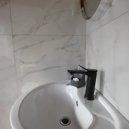 Bajrami 3*