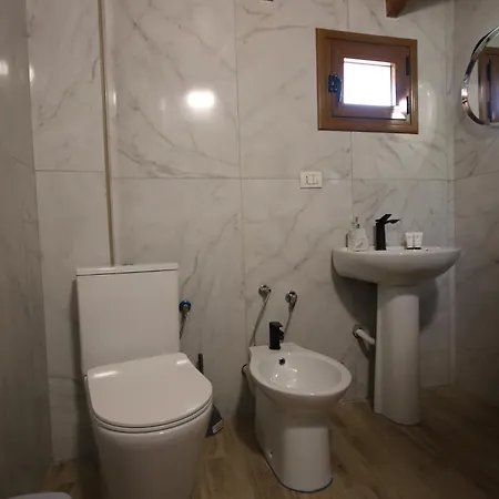 Bajrami Hotel apartamentowy 3*