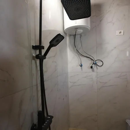Bajrami Hotel apartamentowy Wlora