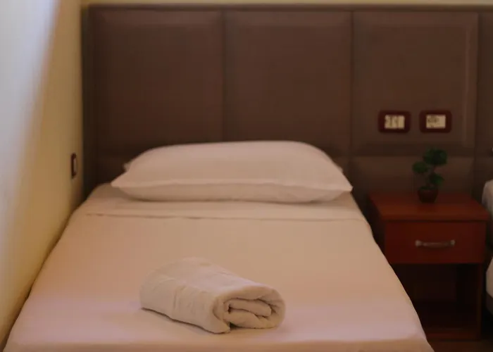 Bajrami Apartmanhotel 3*